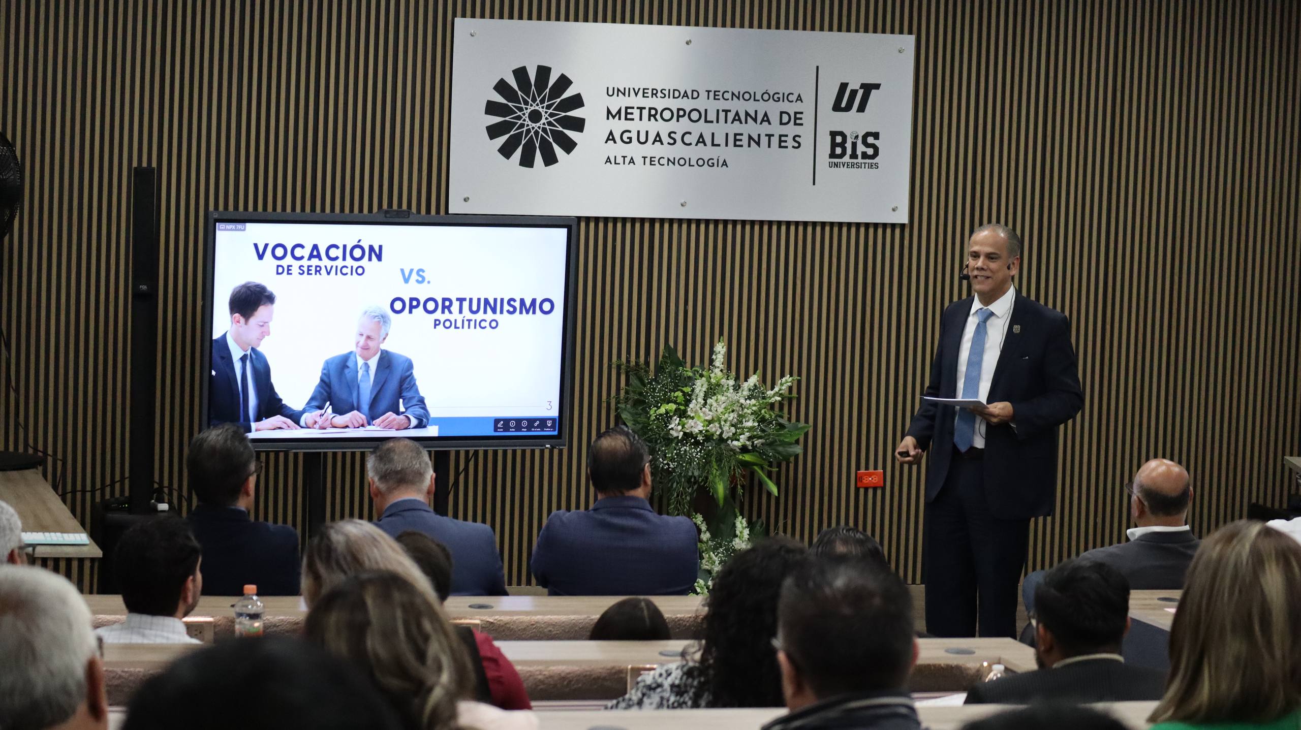 INAUGURACIÓN MAESTRÍA 